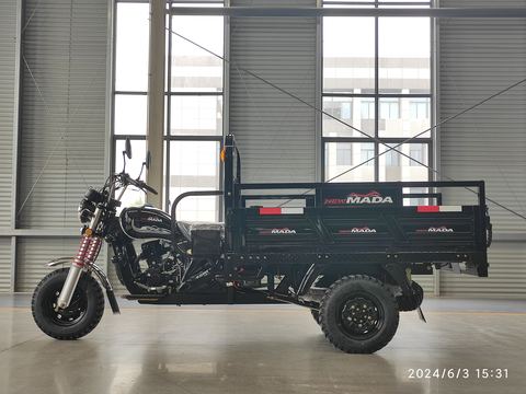 NM150ZH Cargo Tricycles — factory photograph