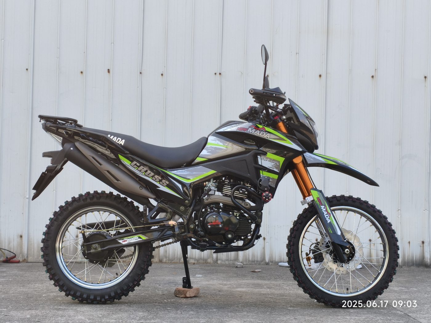 NM250GY CROSS Off-Road Motorcycles — factory photograph