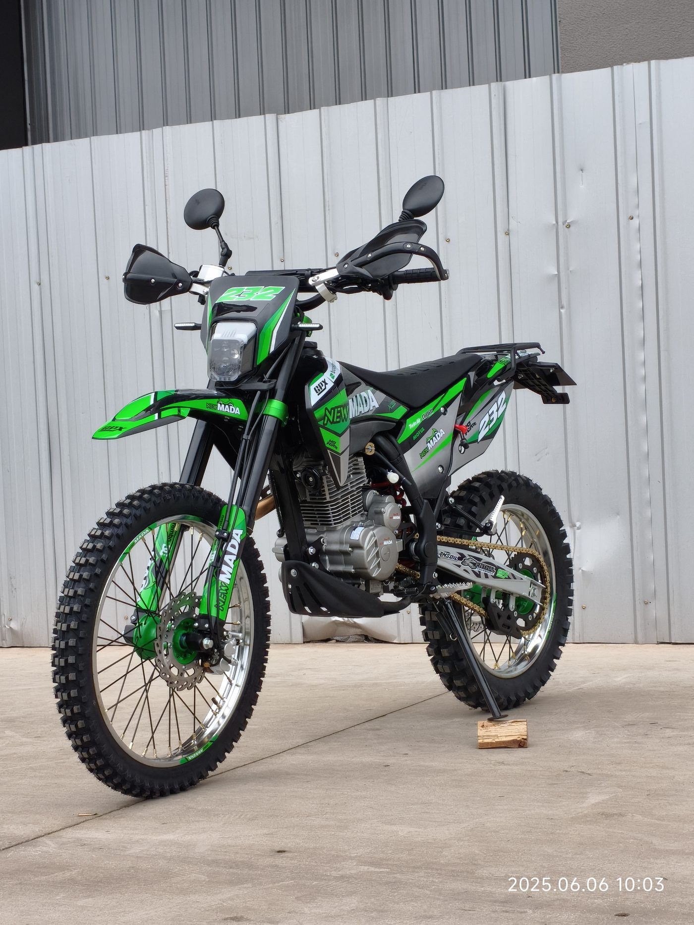 NM250GY GPX Off-Road Motorcycles — factory photograph