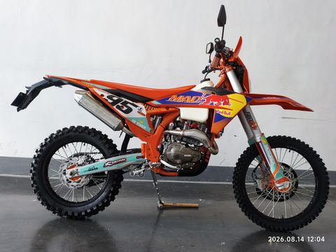 NM300GY KP24 Off-Road Motorcycles — factory photograph