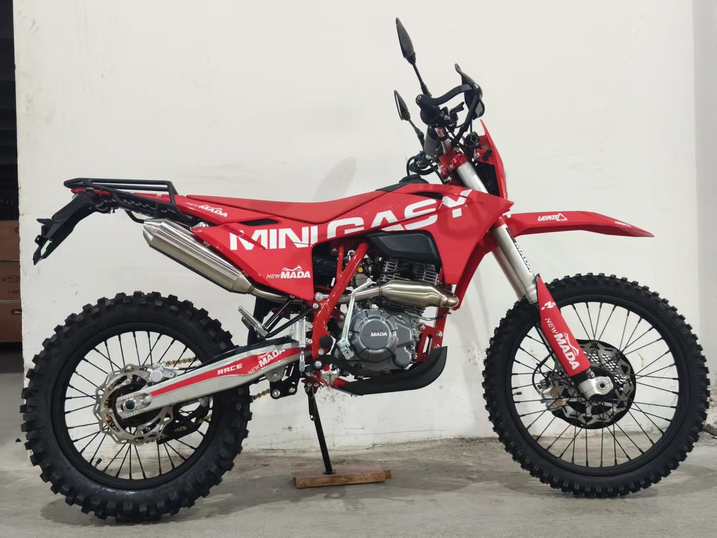 NM300GY MINI GAS Off-Road Motorcycles — factory photograph